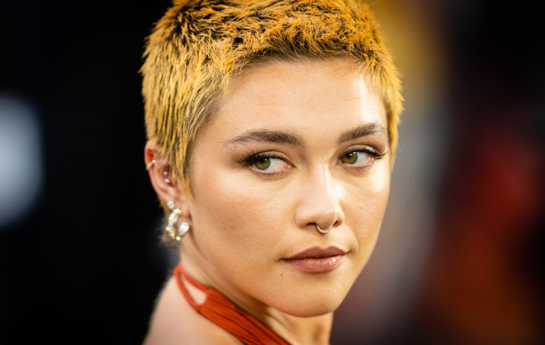 florence-pugh-is-really-embracing-her-new-“mayor-of-flavortown”-look-—-see-photos
