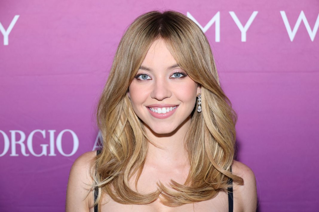 sydney-sweeney-just-wore-the-millennial-headband-and-she-looks-so-different-—-see-photos