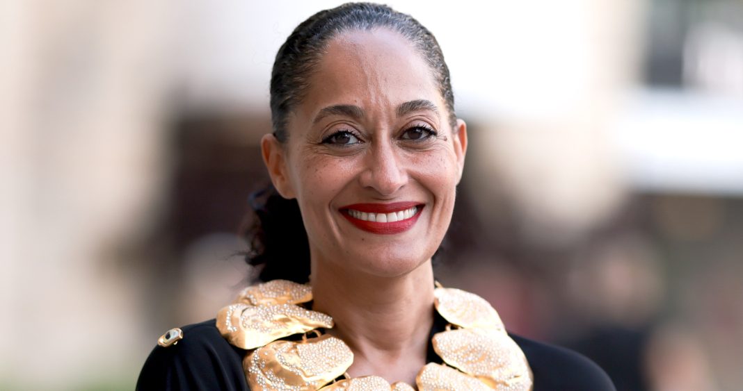 i-almost-didn’t-recognize-tracee-ellis-ross-in-a-voluminous-bob-with-bangs-—-see-photos