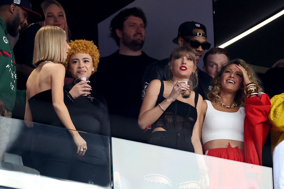 all-the-celebrities-at-super-bowl-lviii:-taylor-swift,-blue-ivy,-and-more